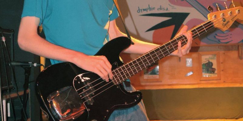Bassist te huur in Breda