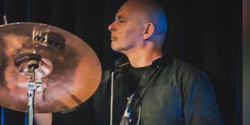 Soul-funk-jazz drummer zoekt dito band