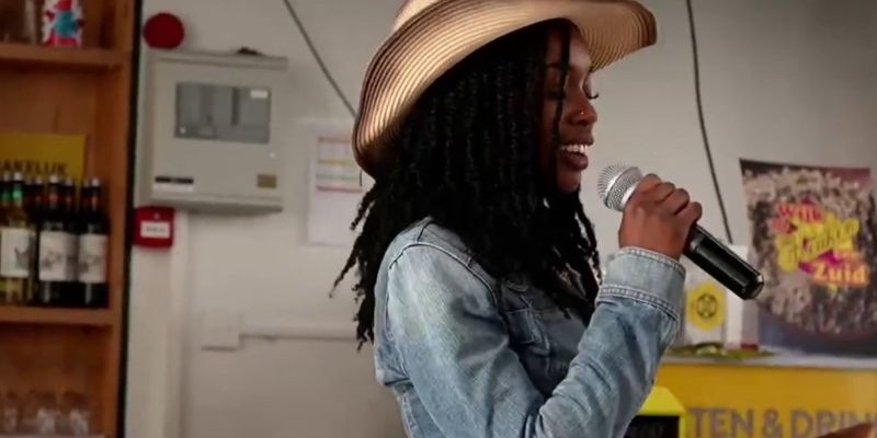 Singer/Songwriter