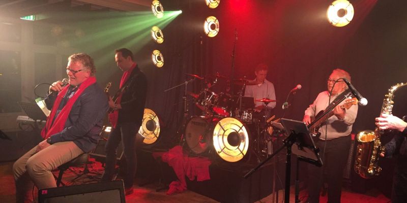 Drummer uit Enschede (65+) zoekt muzikanten
