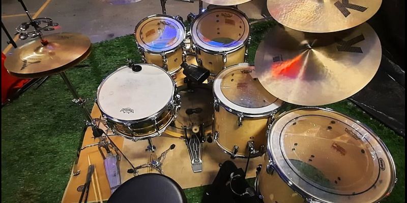 Drumles: Van begin tot samen spelen, optreden en studio.